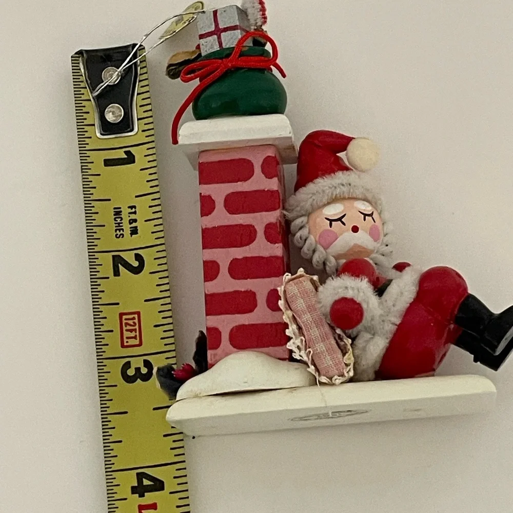VTG 1982 KURT ADLER Santa On Chimney Wood Christmas Ornament Made In Taiwan
